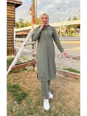 Uzun Tunik Kapüşonlu Kenardan Yırtmaçlı İkili Spor Takım Haki Uzun Tunik Kapüşonlu Kenardan Yırtmaçlı İkili Spor Takım Haki