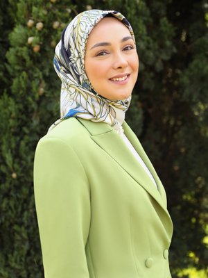 İpek Özel Tasarım Desenli Eşarp Cok Renkli