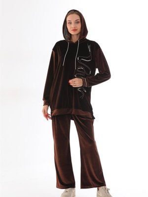 Kahverengi Kadife Taş İşlemeli Kapüşonlu Takım