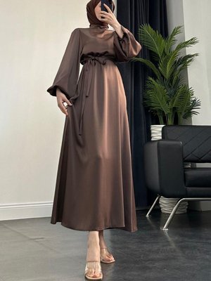 Dimitra Balon Kol Saten Elbise Çikolata Kahvesi Dimitra Balon Kol Saten Elbise Çikolata Kahvesi
