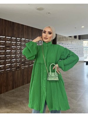 Oversize Yeşil Uzun Müslin Gömlek Oversize Yeşil Uzun Müslin Gömlek