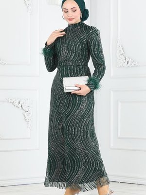 Zümrüt Otriş Detaylı Kalem Abiye Elbise Zümrüt Otriş Detaylı Kalem Abiye Elbise