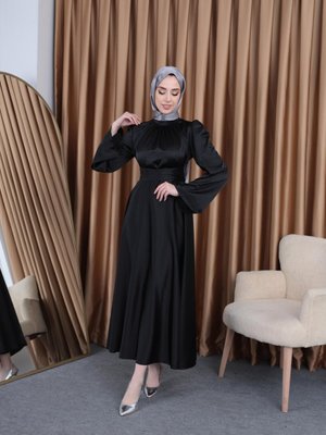 Siyah Nila Bel Geniş Bağlamalı Saten Abiye Elbise