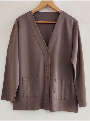 Gri Anne Mevsimlik Cepli Penye Hırka