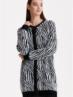 Zebra Desenli Triko Qks Hırka #23 12# Zebra Desenli Triko Qks Hırka #23 12#