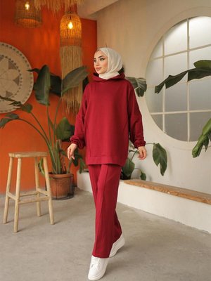 Kapüşonlu Eşofman Takımı Bordo Kapüşonlu Eşofman Takımı Bordo