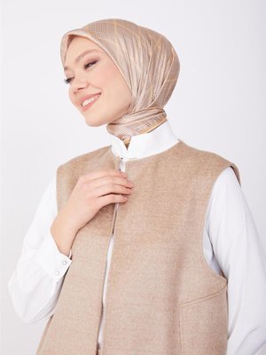 Asimetrik Kup Detaylı Yelek Bej