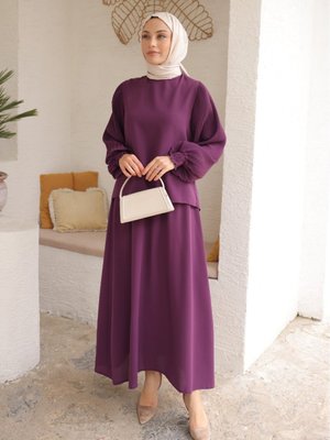 Kolları Pile Detaylı Etekli Takım