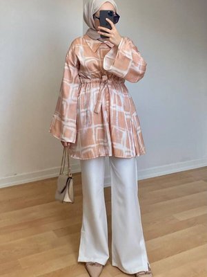 Somon Beli Bağcıklı Jakarlı İkili Takım Somon Beli Bağcıklı Jakarlı İkili Takım