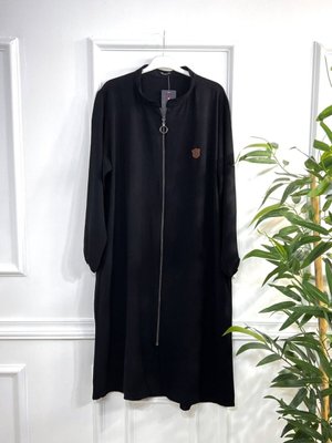 Işıl Dik Yaka Ayrobin Kap Siyah Işıl Dik Yaka Ayrobin Kap Siyah