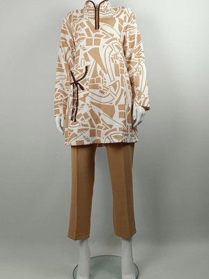 Desenli Takım Bej Desenli Takım Bej