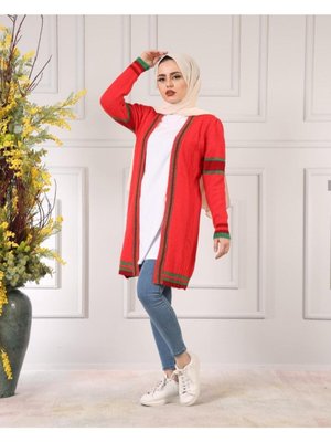 Kırmızı Çizgili Triko Hırka