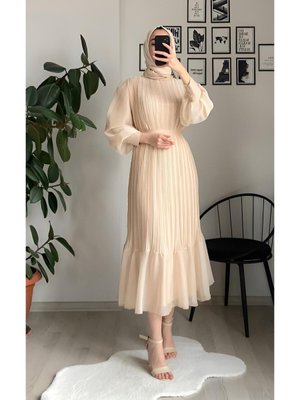 Piliseli Şifon Elbise