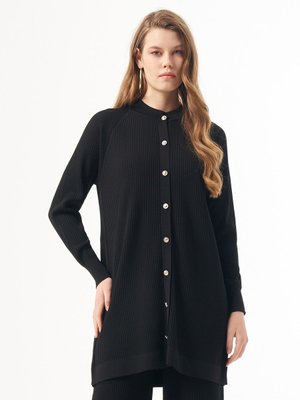 Merserize Çizgi Detay Düğmeli Hırka Siyah
