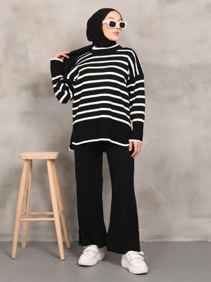 Çizgili Triko Takım Çizgili Triko Takım