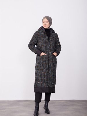 Tüvit Ve Kapitone Mixli Mont Siyah