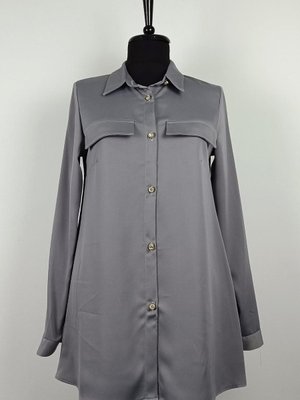 Cep Kapak Detaylı Saten Gömlek Gri Cep Kapak Detaylı Saten Gömlek Gri