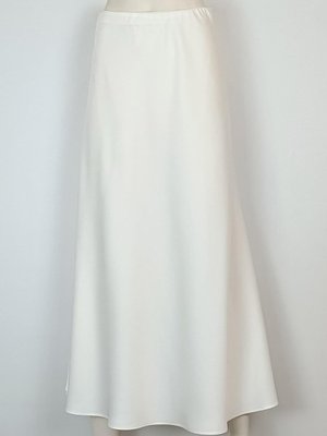 Saten Kloş Etek Beyaz Saten Kloş Etek Beyaz