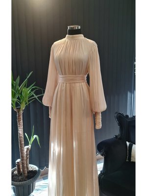 Bej Renk Sedefli Şifon ,büzgü Detaylı, ,söz Nişan Nikah Elbisesi