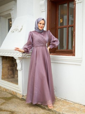 Beli Çiçek Taş Desenli Abiye Elbise Lila Beli Çiçek Taş Desenli Abiye Elbise Lila