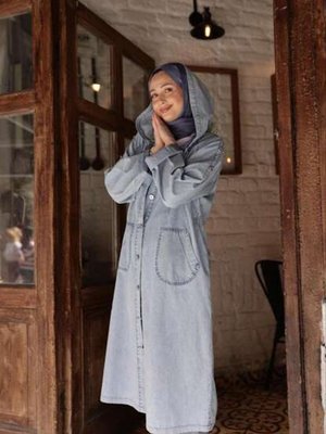 Kapüşonlu Denim Trençkot Açık Mavi Kapüşonlu Denim Trençkot Açık Mavi