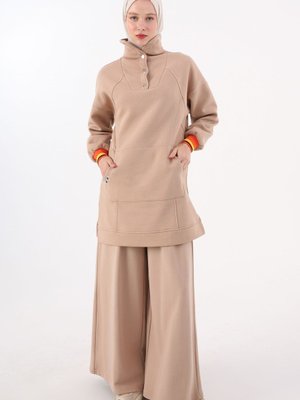 Bej Çıtçıt Yakalı Ribana Detaylı Şardonlu Sweat Tunik