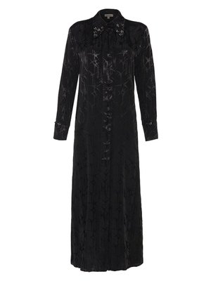 Yakası İşleme Detaylı Ferace Yakası İşleme Detaylı Ferace