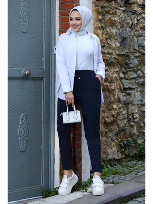 Lacivert Cepli Beli Lastikli Kalem Pantolon Lacivert Cepli Beli Lastikli Kalem Pantolon