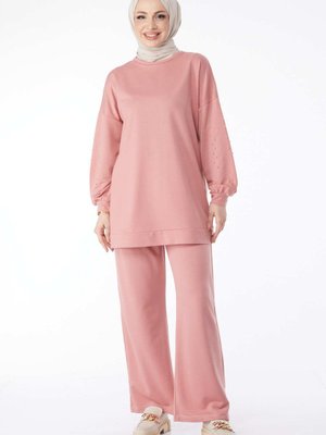 Düz Bisiklet Yaka Pembe Koları Taslı Eşofman Takımı