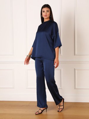 Lacivert Yaka Detaylı Saten Tunik