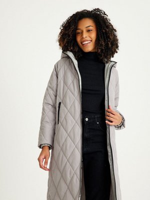 Baklava Desen Şişme Mont Açık Gri Bol Kalıp