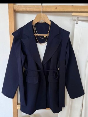 Blazer Ceket Kol Detaylı