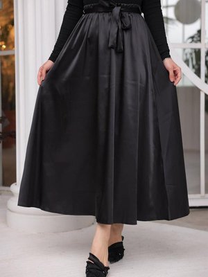 Kuşak Detaylı Saten Etek Siyah