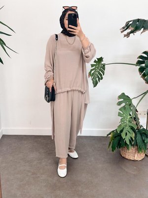 Şalvarlı Aerobin Takım Bej Şalvarlı Aerobin Takım Bej