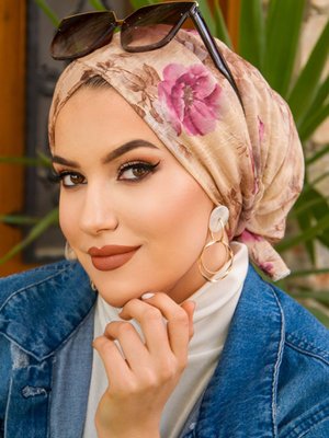 Camel Vişne Çapraz Bantlı Bone