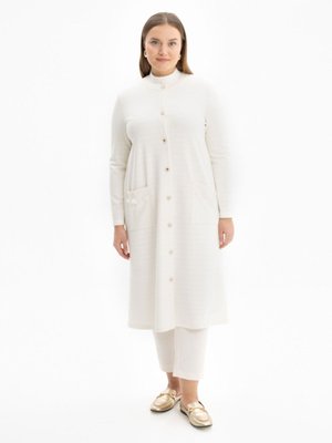 Cepleri İşleme Detaylı Örme Uzun Hırka