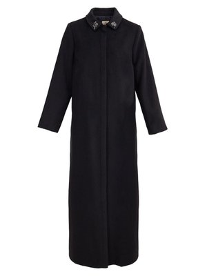 Yakası İşleme Detaylı Manto Yakası İşleme Detaylı Manto