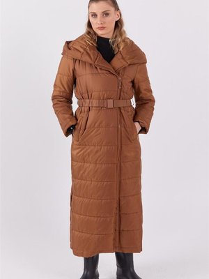 Kapüşonlu Lastik Kemerli Camel Mont Kapüşonlu Lastik Kemerli Camel Mont