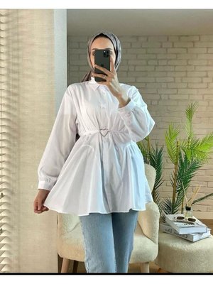 Kalp Kemer Detaylı Gömlek