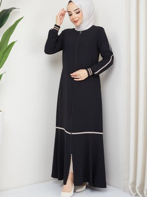 Siyah Kol Ribanalı Şeritli Medine Ipeği Ferace Siyah Kol Ribanalı Şeritli Medine Ipeği Ferace