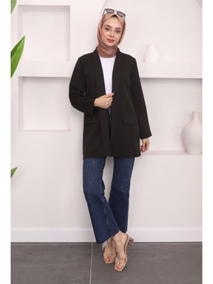 Siyah Cep Kapaklı Krep Ceket