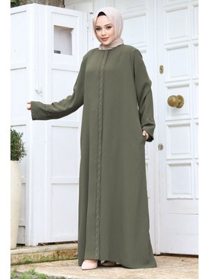 Büyük Beden Önü Nakışlı Ferace Büyük Beden Önü Nakışlı Ferace