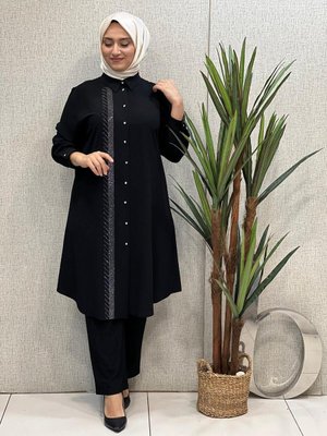 Sağ Tarafı Taş Yapıştırma Tunik Sağ Tarafı Taş Yapıştırma Tunik