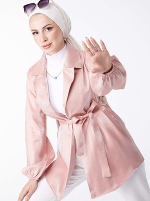 Düz Yaka Pembe Parlak Detaylı Kuşaklı Ceket