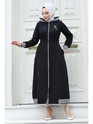 Boydan Fermuarlı Arma Detaylı Ribanalı Kap