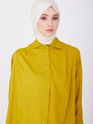 Önü Asimetrik Kobalı Ve Pileli Gömlek Fıstık