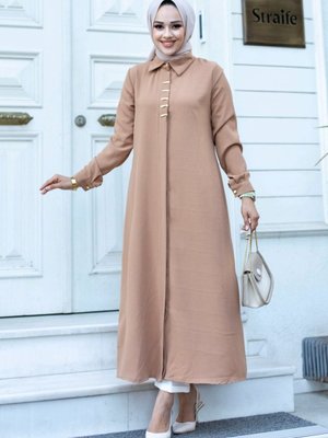 Önleri Toka Detaylı Gizli Düğmeli Uzun Ferace Tunik