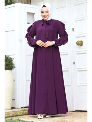 Mürdüm Kolu Fırfırlı Yakası Bağlama Detaylı Ferace Mürdüm Kolu Fırfırlı Yakası Bağlama Detaylı Ferace