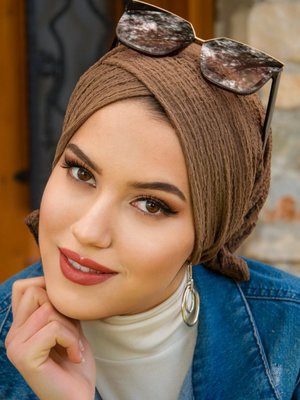 Açık Kahve Çapraz Bantlı Bone