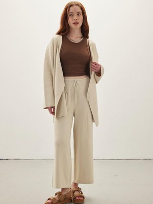 Ince Triko Pantolon Bej Ince Triko Pantolon Bej
